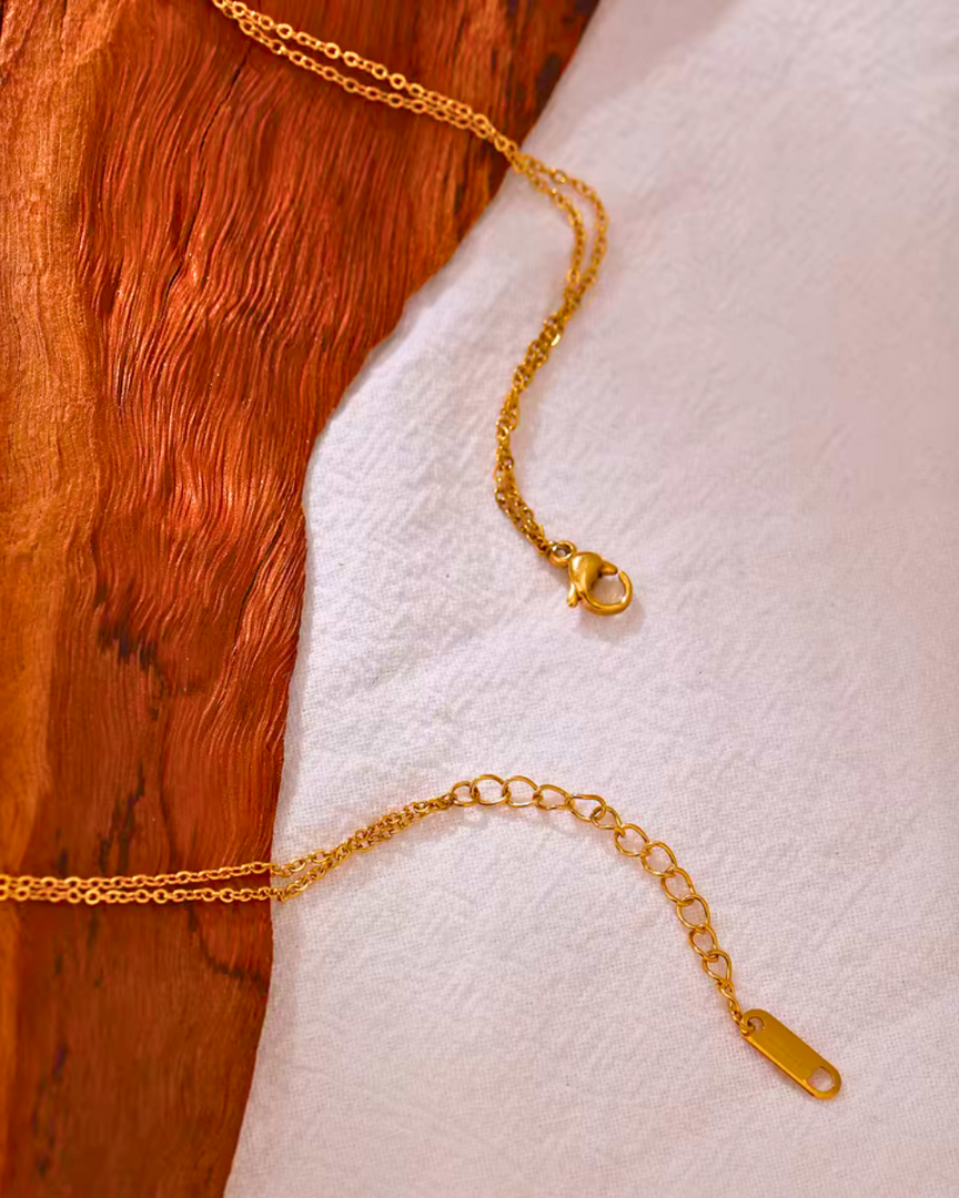 Colar Longo em Camadas com Zircônia Cúbica