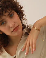 Load image into Gallery viewer, Pulseira Elos Dourados
