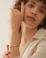 Load image into Gallery viewer, Pulseira Elos Dourados
