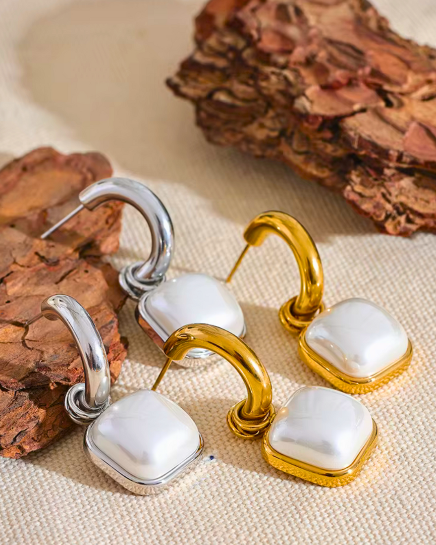 Brincos Quadrado com Pérolas